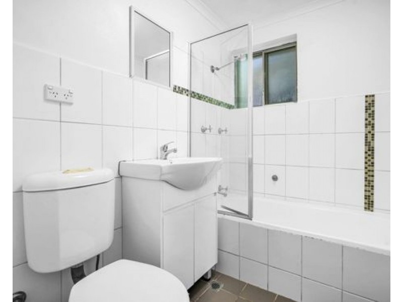 9/33 Bowden Street, Harris Park NSW 2150