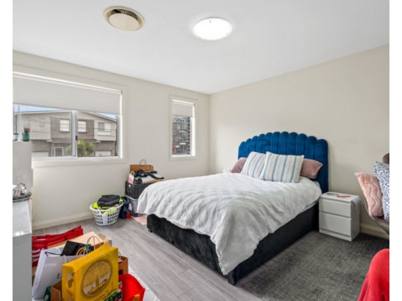 6A Cardigan St, Guildford NSW 2161