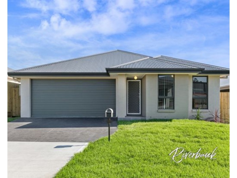 36 Kingsbury Road, Edmondson Park NSW 2174
