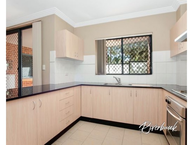 18/38-44 Sherwood Road, Merrylands NSW 2160