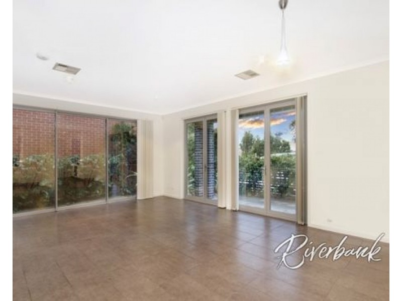 1 Daruga Avenue, Pemulwuy NSW 2145