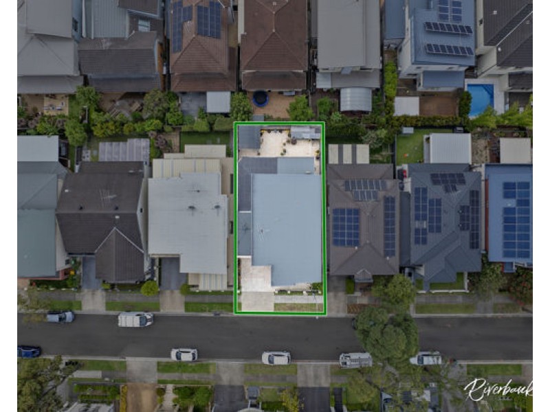 11 Cummings Avenue, Pemulwuy NSW 2145