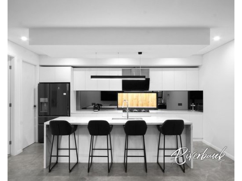 21 Flemington Parkway, Box Hill NSW 2765