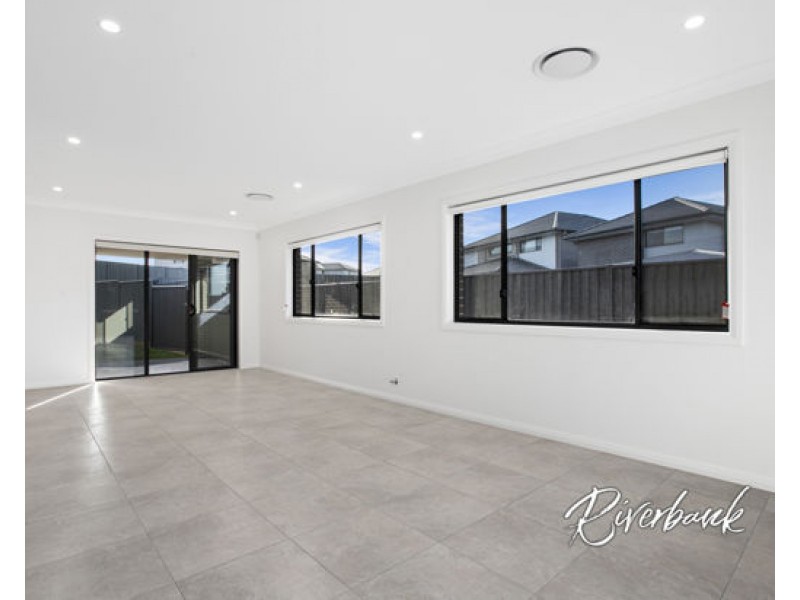 30 Leopard Street, Silverdale NSW 2752