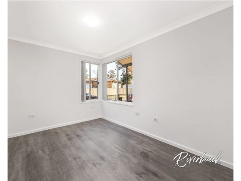 61 Pine Crescent, Bidwill NSW 2770