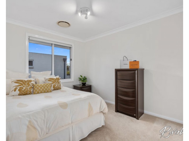 1 Cummings Avenue, Pemulwuy NSW 2145