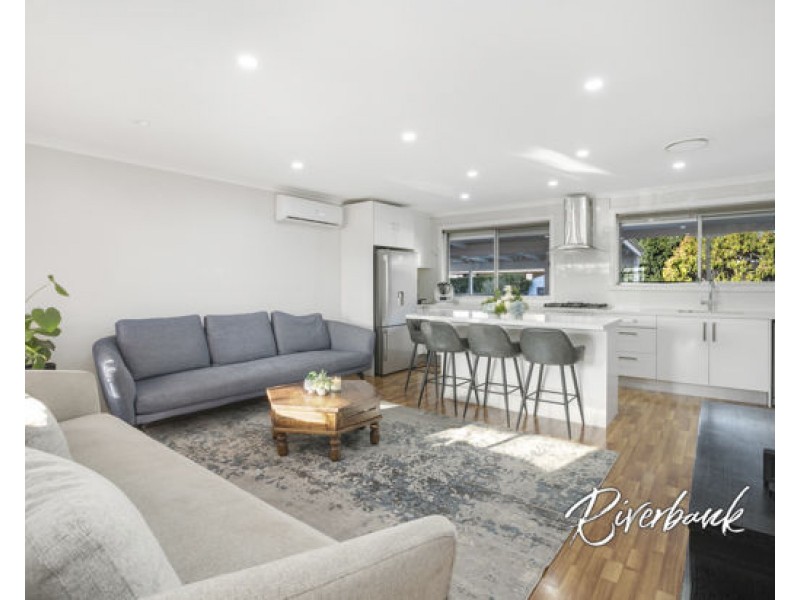 70 Ringrose Avenue, Greystanes NSW 2145