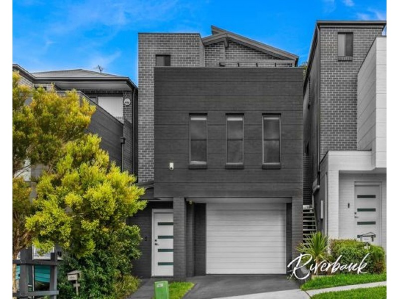 23 Burriang Way, Pemulwuy NSW 2145