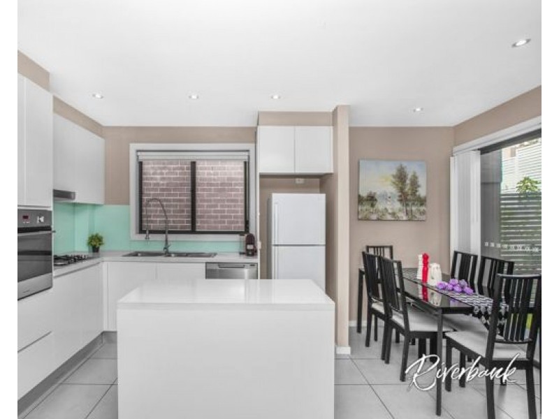 23 Burriang Way, Pemulwuy NSW 2145