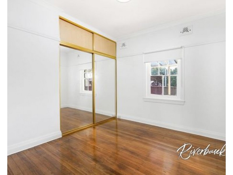 1/50 Locksley Avenue, Merrylands NSW 2160