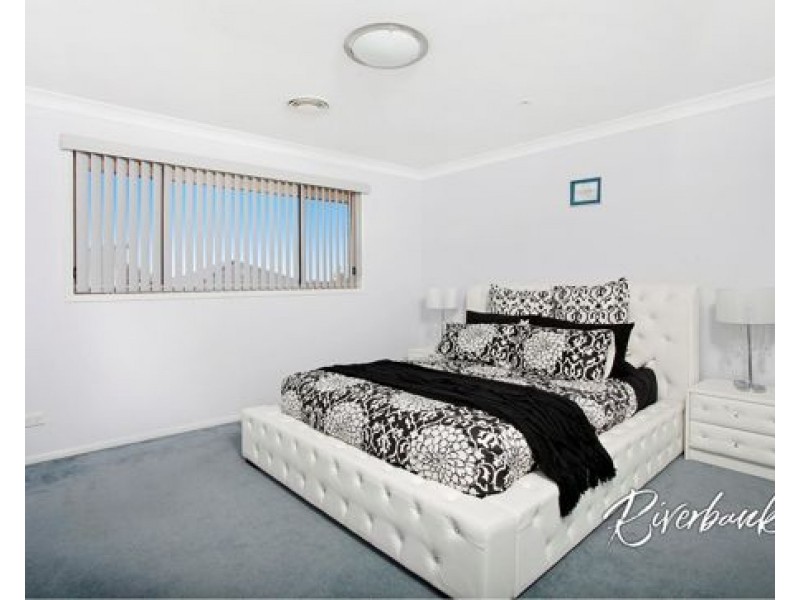 27 Tuabilli Street, Pemulwuy NSW 2145