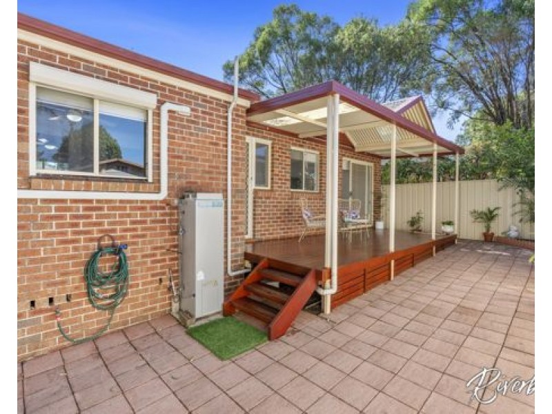 6/14 Gilba Road, Pendle Hill NSW 2145