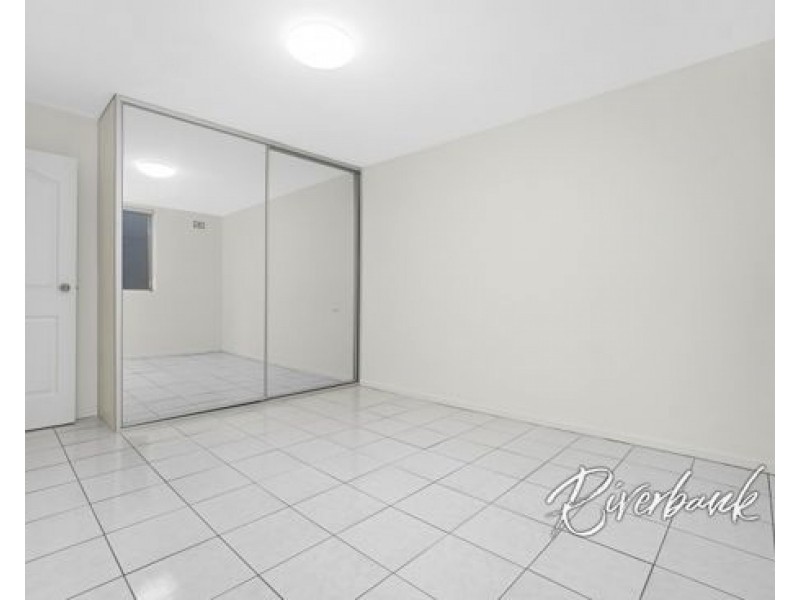 5/2-4 Pitt Street, Parramatta NSW 2150