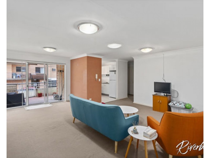 8/53-59 Windsor Road, Merrylands NSW 2160