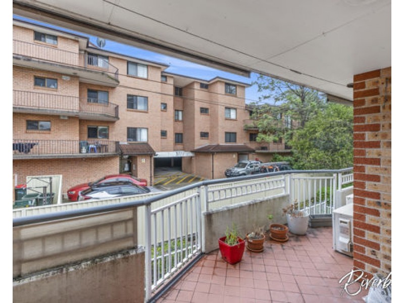 8/53-59 Windsor Road, Merrylands NSW 2160
