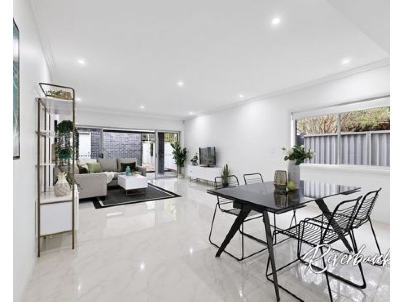 52 Kenyons Road, Merrylands NSW 2160