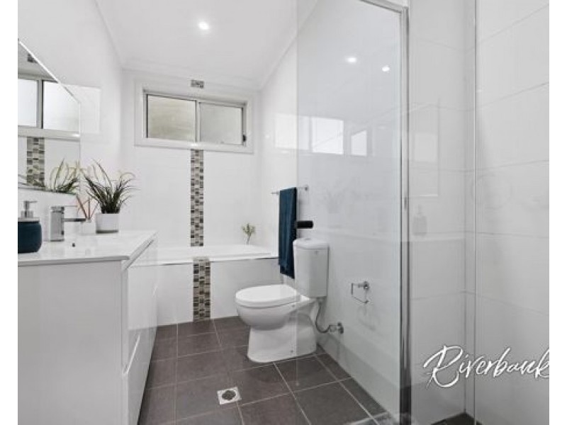 52 Kenyons Road, Merrylands NSW 2160