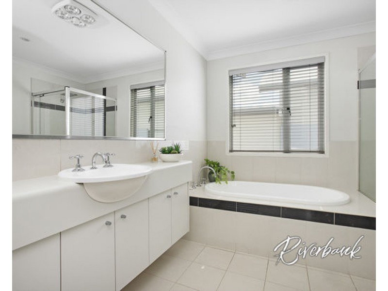 14 Parish Street, Pemulwuy NSW 2145