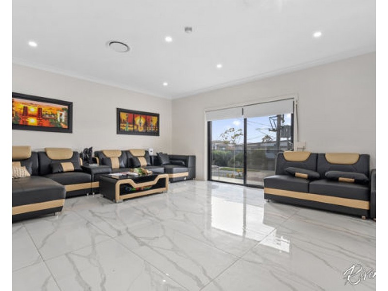 62 Cumberland Road, Greystanes NSW 2145