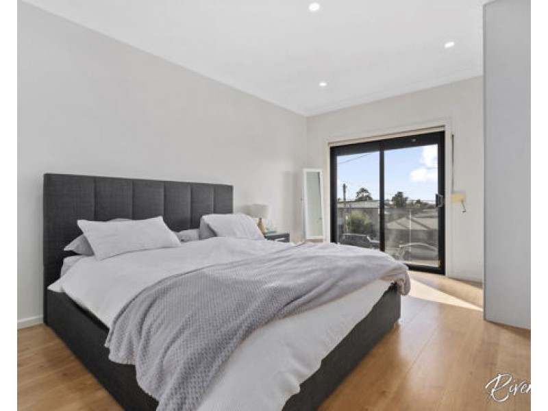 62 Cumberland Road, Greystanes NSW 2145