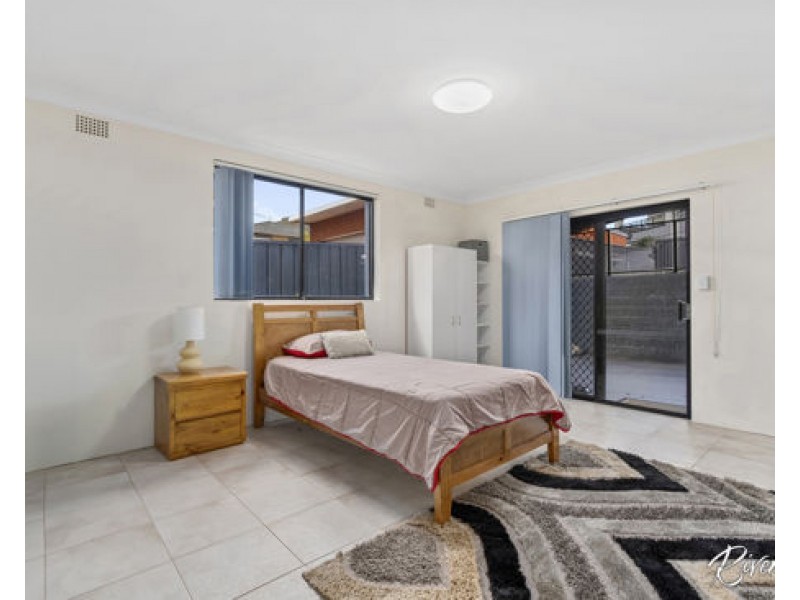 62 Cumberland Road, Greystanes NSW 2145