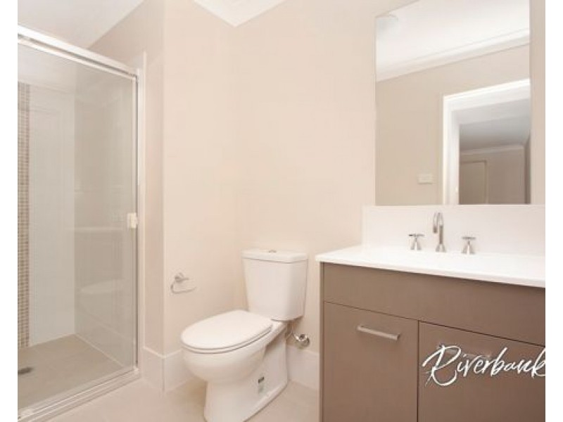 28 Affleck Gardens, Middleton Grange NSW 2171