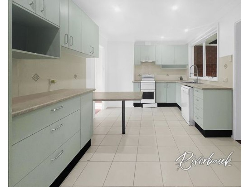 13 Carolyn Street, Greystanes NSW 2145