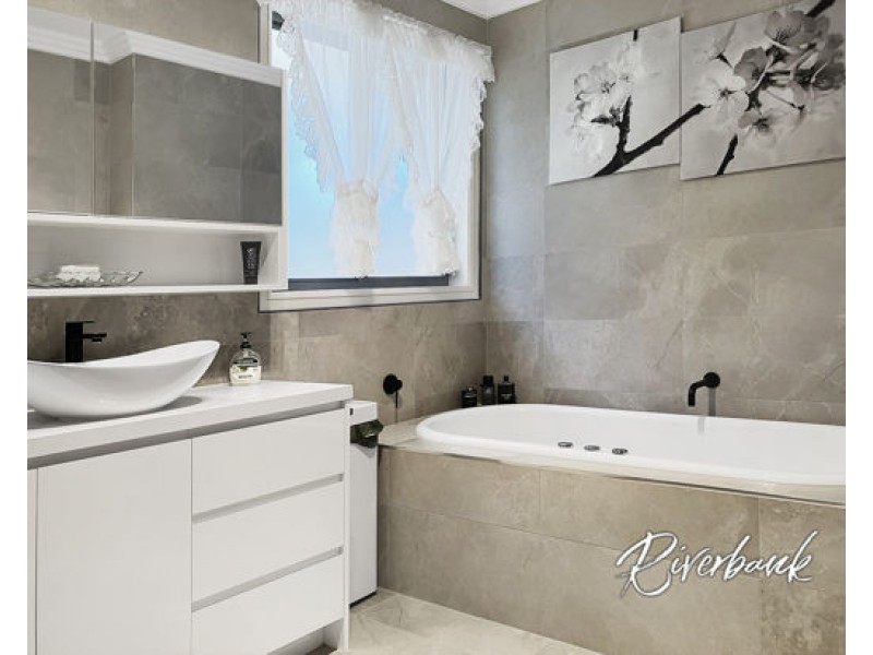 3 Nea Drive, Pemulwuy NSW 2145