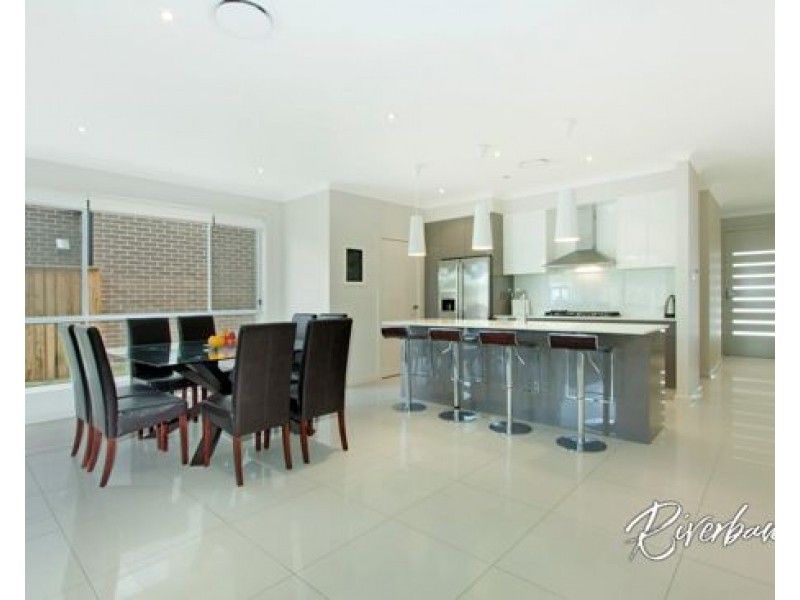 8 Buran Road, Pemulwuy NSW 2145