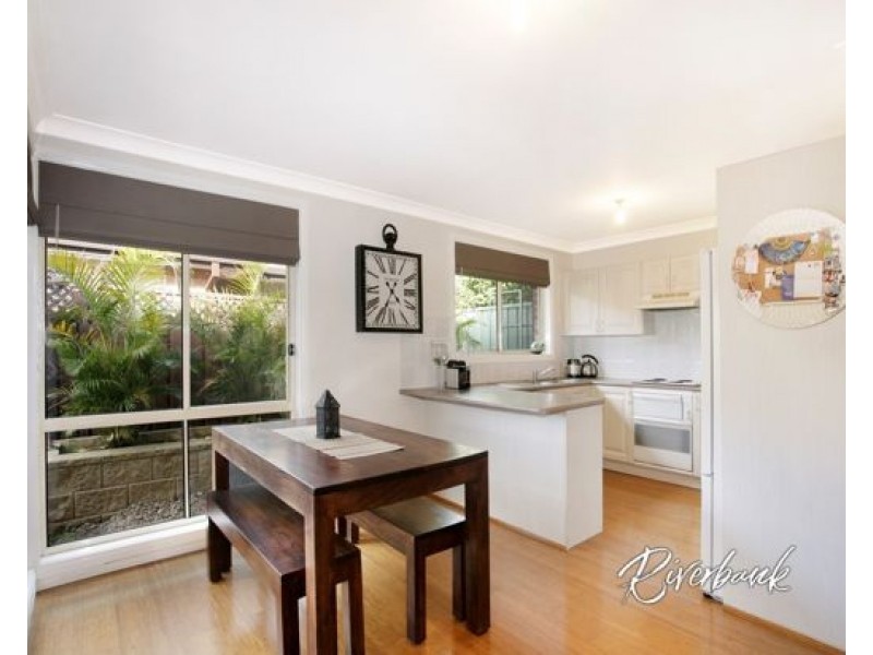 2/113 Hammers Road, Northmead NSW 2152