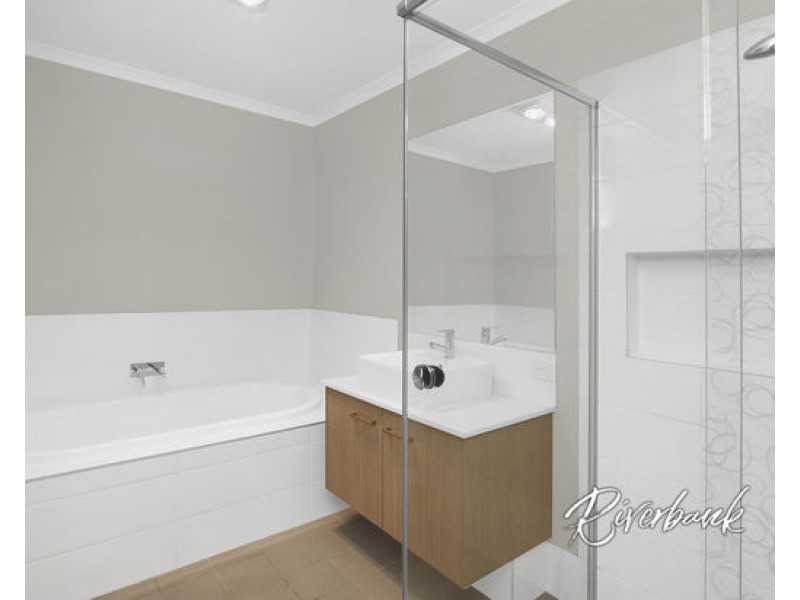 9 Casimer Avenue, Elderslie NSW 2570