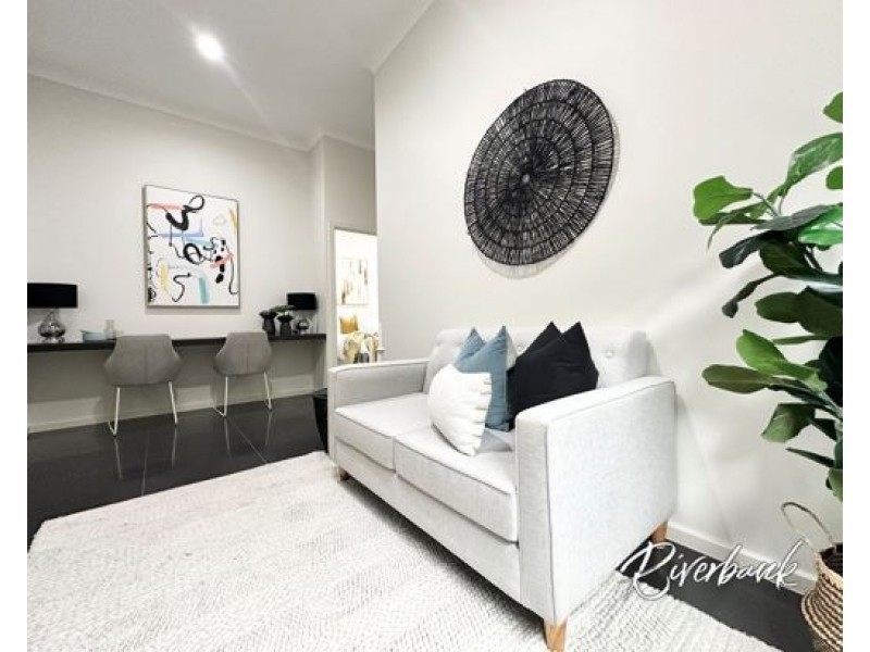 24 Rickard Street, Merrylands NSW 2160