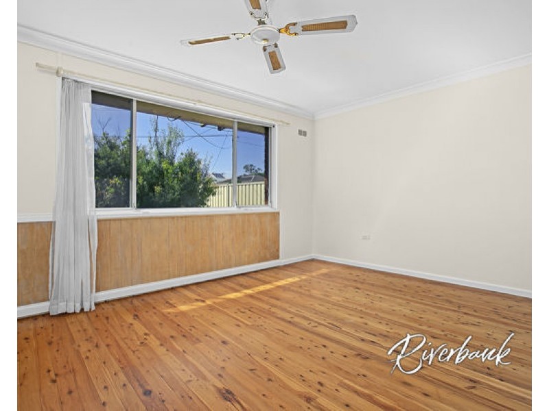 52 Dennis Street, Greystanes NSW 2145