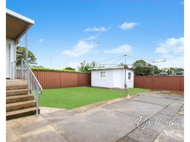 15 Hackney Street, Greystanes NSW 2145