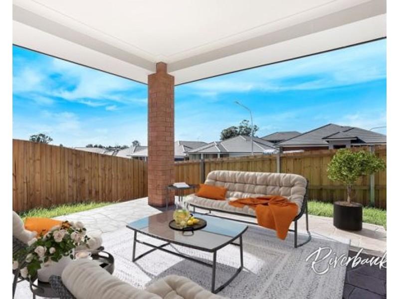 159 Dalmatia Avenue, Edmondson Park NSW 2174