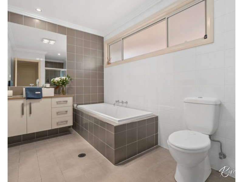 12 Morley Avenue, Pemulwuy NSW 2145