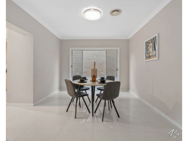 6 Stanbury Avenue, Pemulwuy NSW 2145