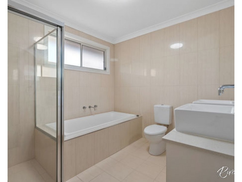 6 Stanbury Avenue, Pemulwuy NSW 2145