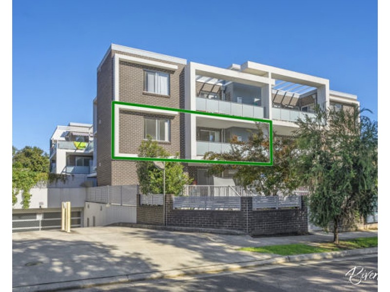 4/14-16 Smythe Street, Merrylands NSW 2160