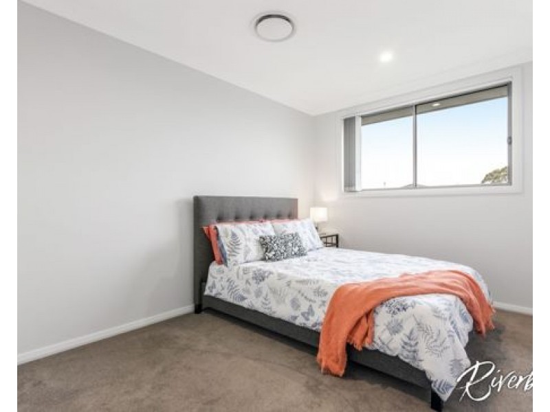 98 Galgalyung Road, Austral NSW 2179