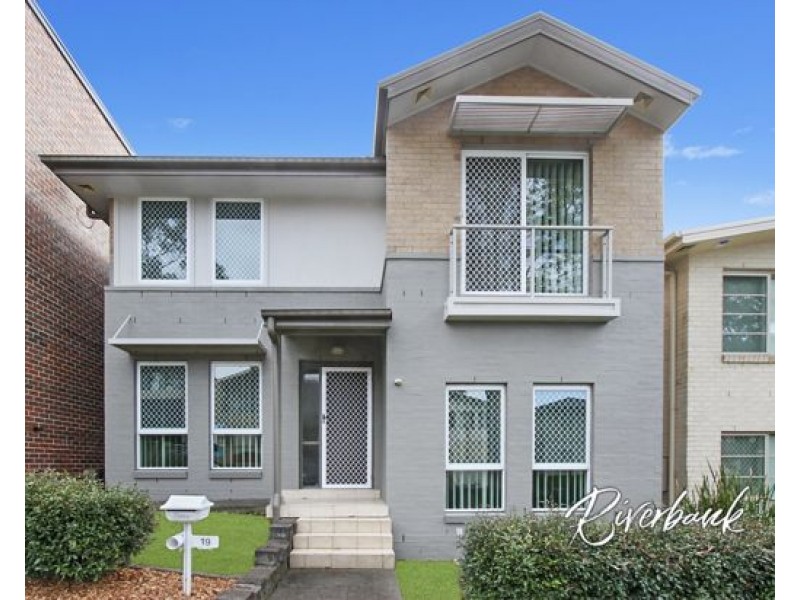 19 Watkin Tench Parade, Pemulwuy NSW 2145