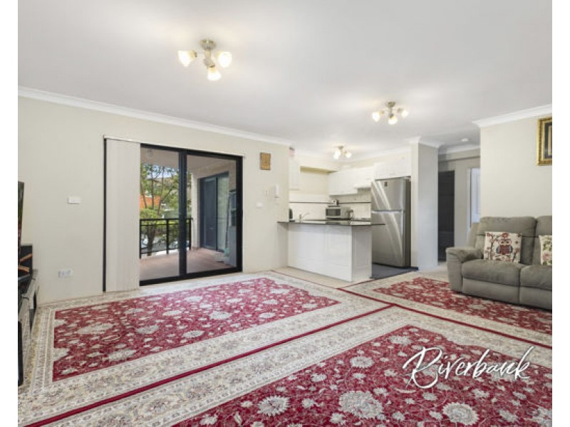 10/79 Railway Street, Granville NSW 2142