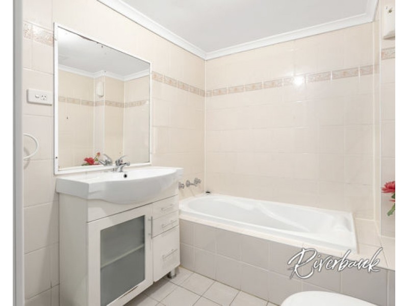 10/79 Railway Street, Granville NSW 2142