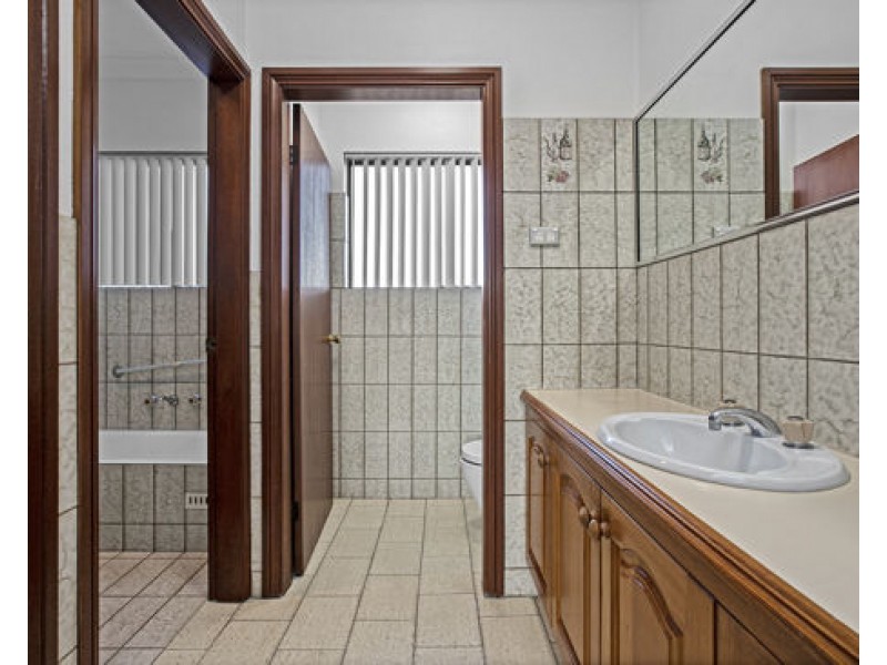 99 Warwick Road, Merrylands NSW 2160