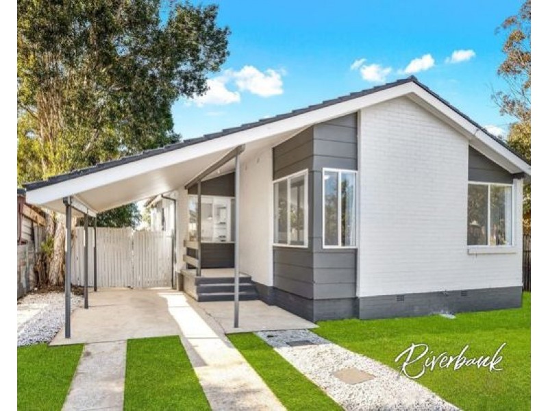 61 Pine Crescent, Bidwill NSW 2770