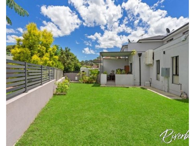 140 Cumberland Road, Greystanes NSW 2145