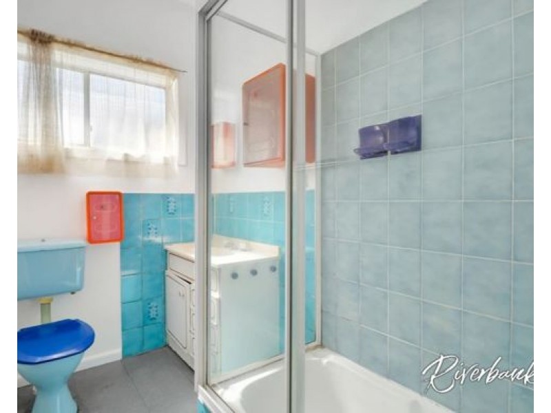 127 Adelaide Street, Oxley Park NSW 2760