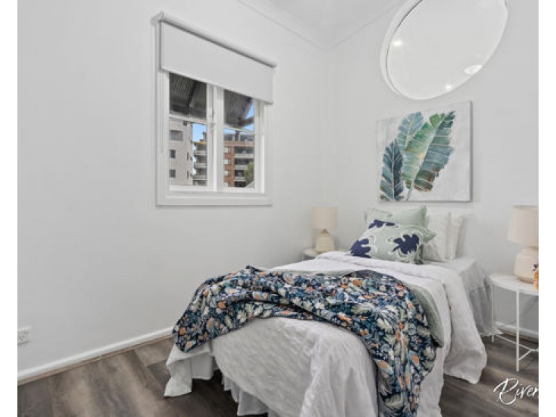 33 Smythe Street, Merrylands NSW 2160