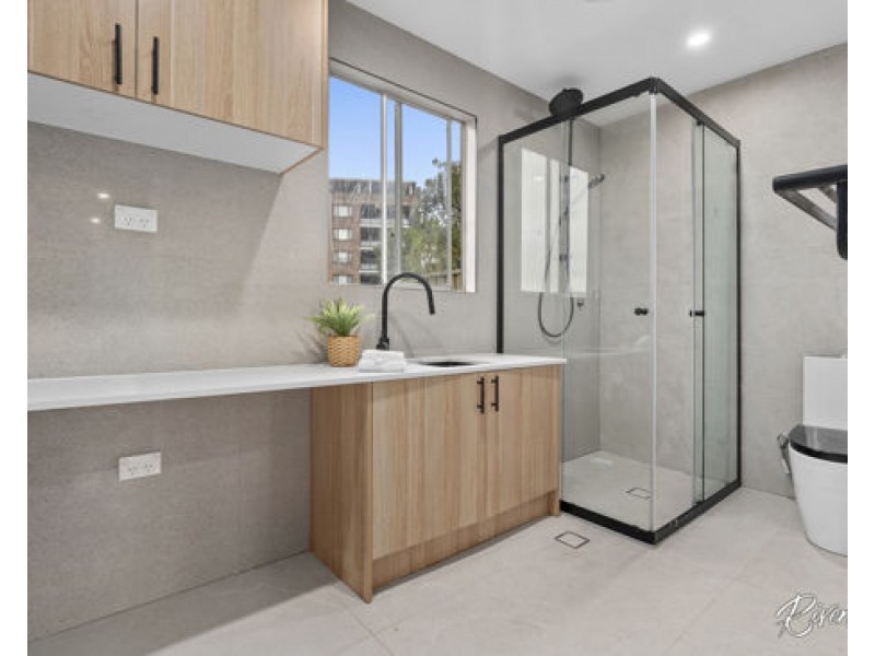 33 Smythe Street, Merrylands NSW 2160