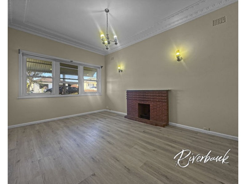 196 Robertson Street, Guildford NSW 2161